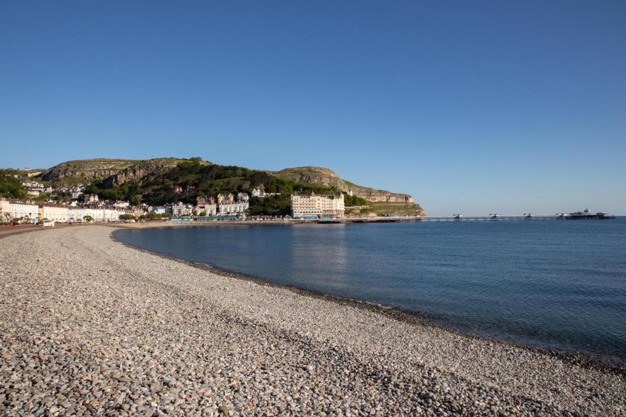The Seafront Hotel By Compass Hospitality Llandudno Eksteriør billede
