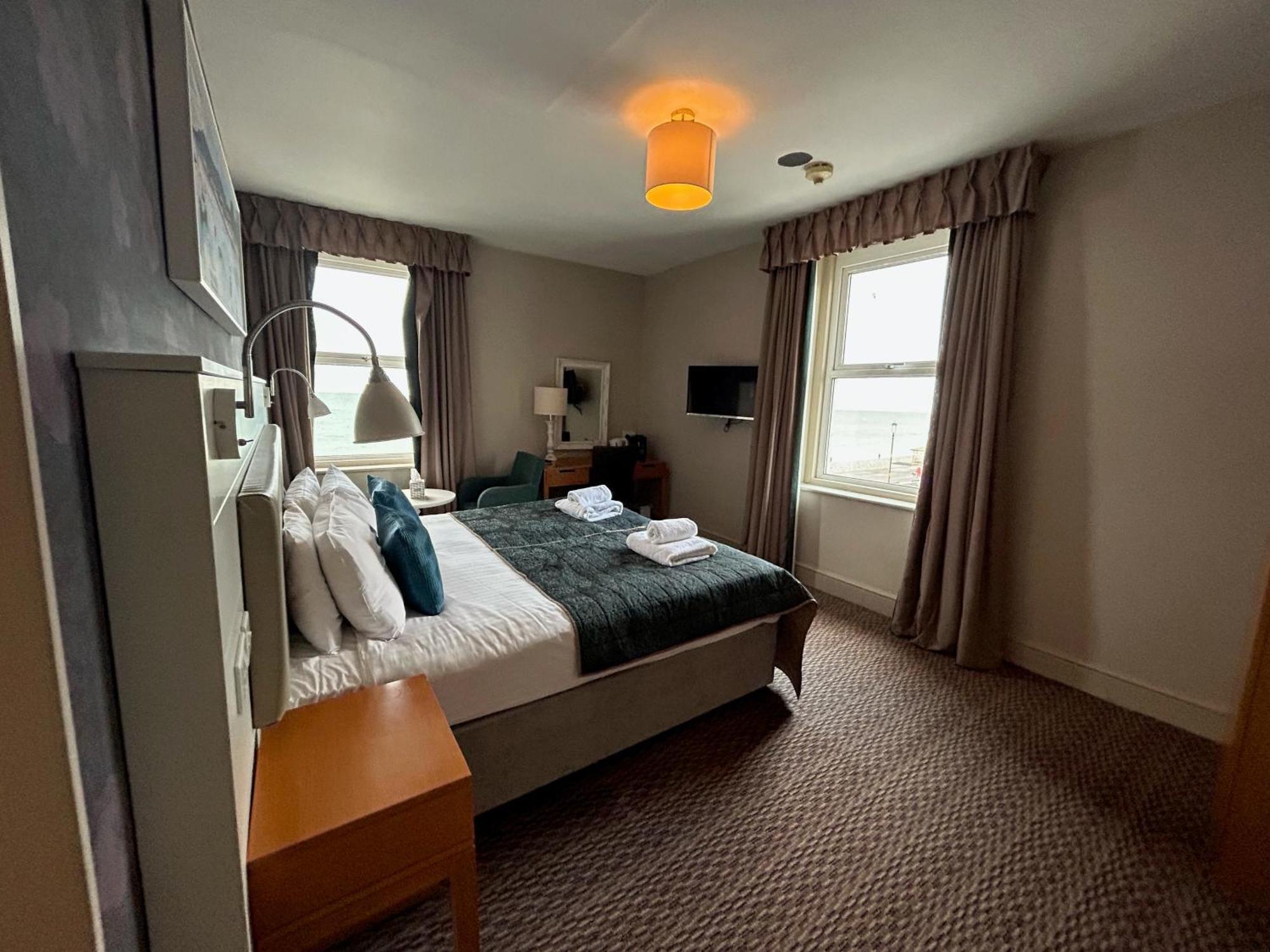 The Seafront Hotel By Compass Hospitality Llandudno Eksteriør billede