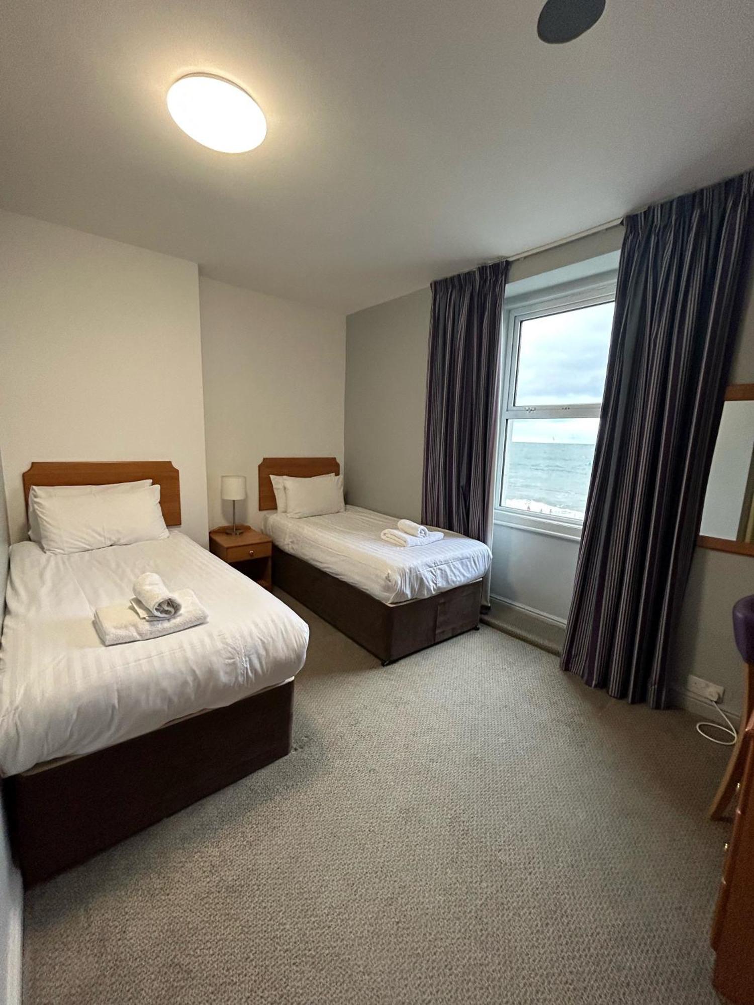 The Seafront Hotel By Compass Hospitality Llandudno Eksteriør billede