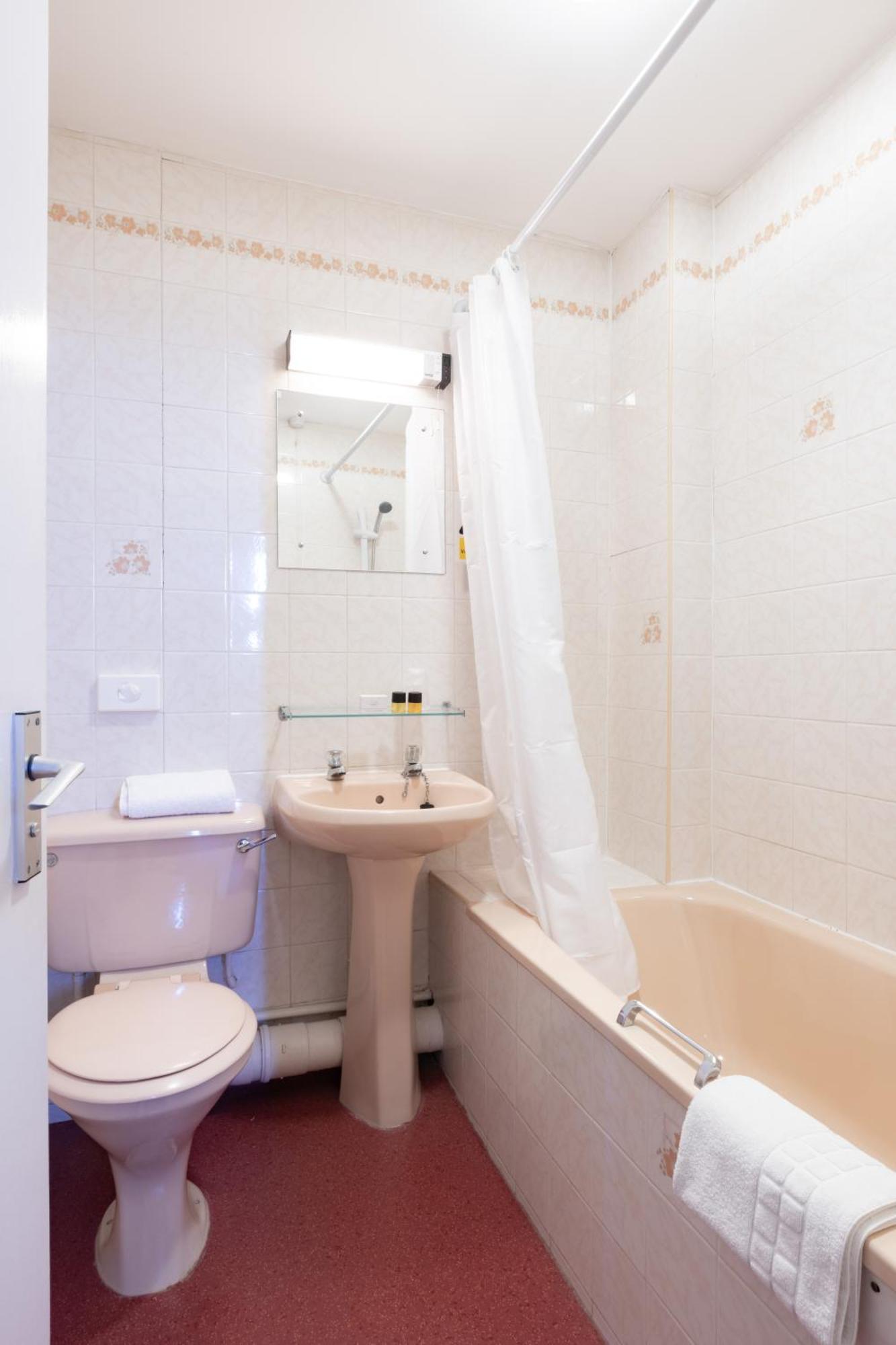 The Seafront Hotel By Compass Hospitality Llandudno Eksteriør billede