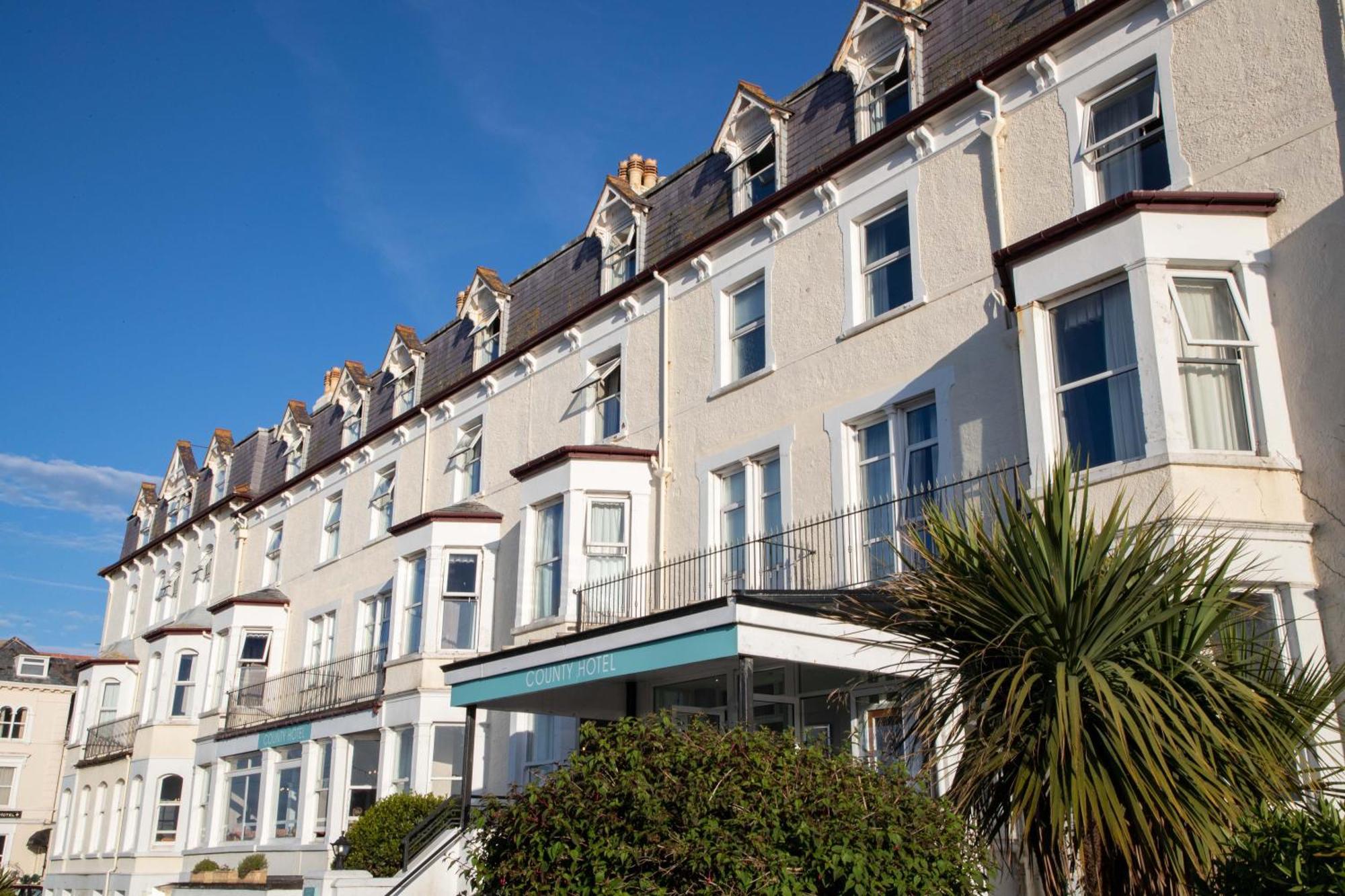 The Seafront Hotel By Compass Hospitality Llandudno Eksteriør billede